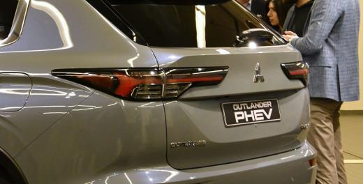 Mitsubishi Outlander PHEV - The Road To Outlander