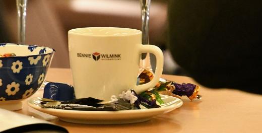 Mitsubishi Outlander PHEV - The Road To Outlander